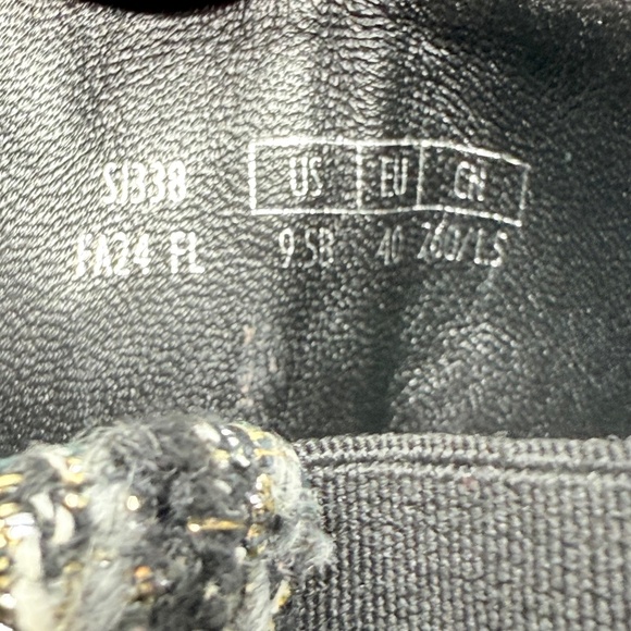 New Stuart Weitzman Emerson Chelsea Bootie Tweed Sz 9.5 - Picture 12 of 13